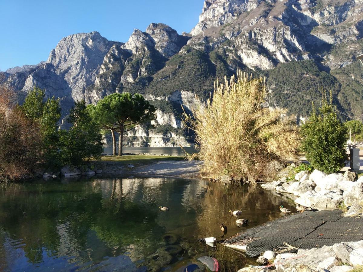 Appartamento Silvy Riva del Garda Buitenkant foto